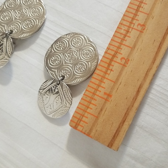 Silver Southwest Etched Clip On Earrings - Picture 5 of 5